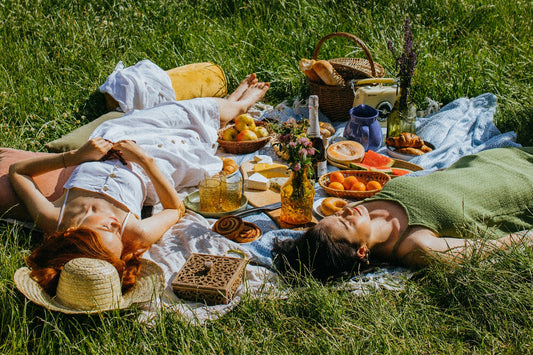 Lazy Daisy’s Picture-Perfect Picnic Checklist